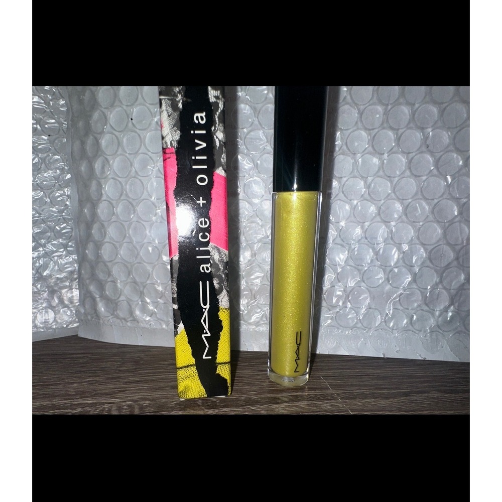 MAC cosmetics Alice‎ + Olivia Dazzleglass Lip Gloss I Want Candy Limited Edition